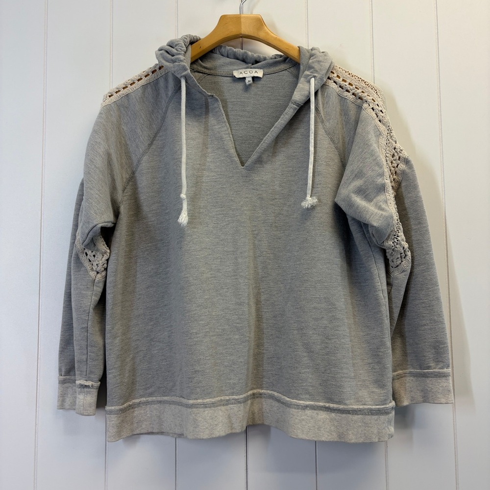 Womens Boho Chic Crochet Lace Shoulder Sweatshirt Hoodie Size M Streetwear Comfy